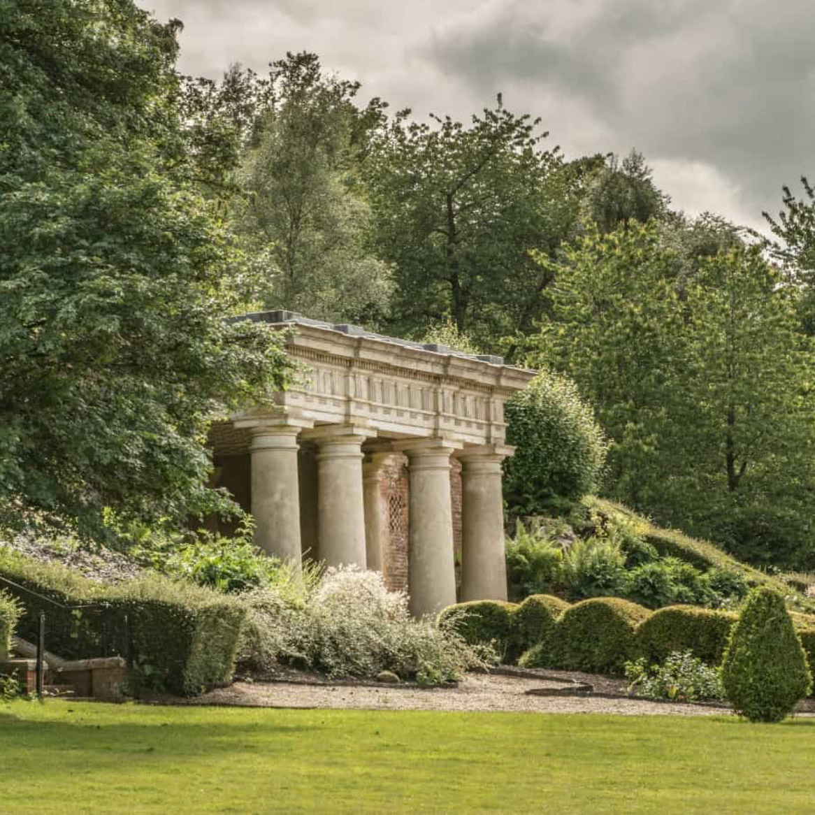 The Italian Gardens and temple